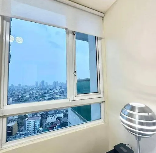 1bdrm At Makati W Balcony View Of Mnla Bay *