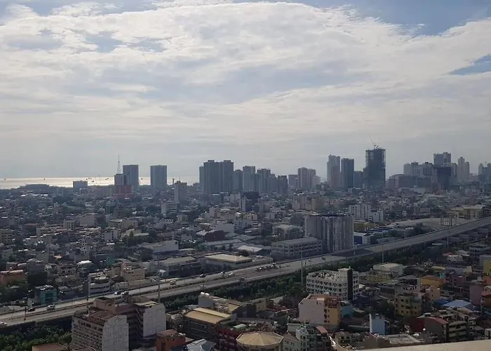 1bdrm At Makati W Balcony View Of Mnla Bay Apartment Manila