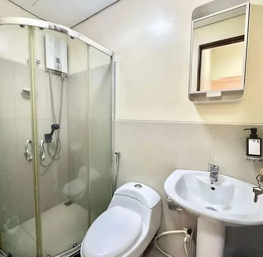 Apartment 1bdrm At Makati W Balcony View Of Mnla Bay
