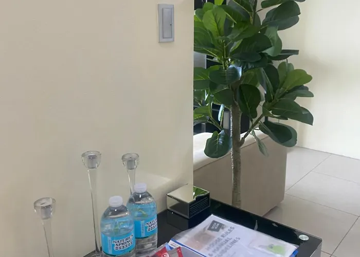 1bdrm At Makati W Balcony View Of Mnla Bay Apartment *