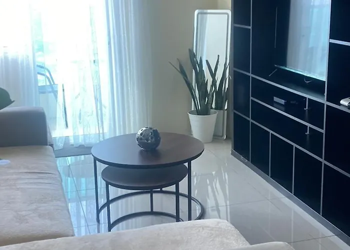 1bdrm At Makati W Balcony View Of Mnla Bay Apartment